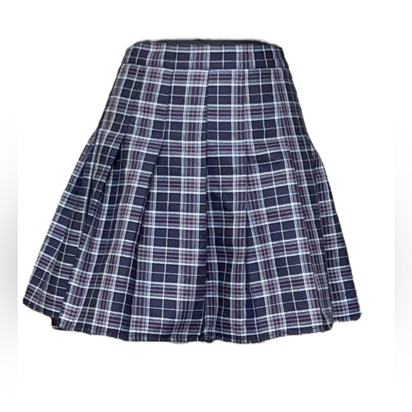 Women’s Size XL Plaid Pleated Skirt - Picture 2 of 7